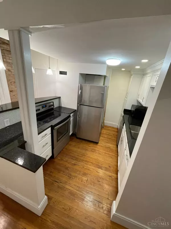 Cincinnati, OH 45220,3153 Bishop St