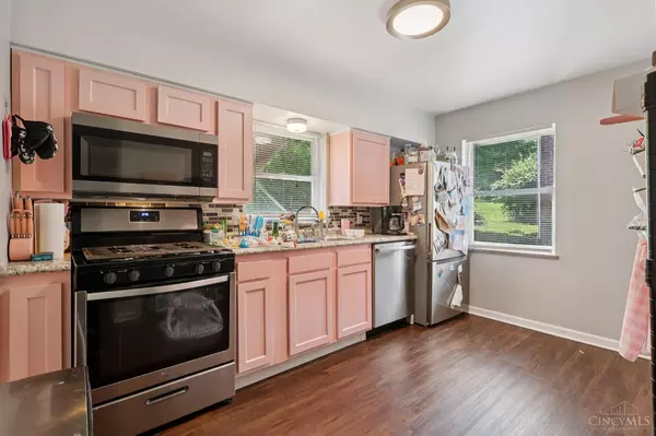 Woodlawn, OH 45215,10122 Grandview Ave