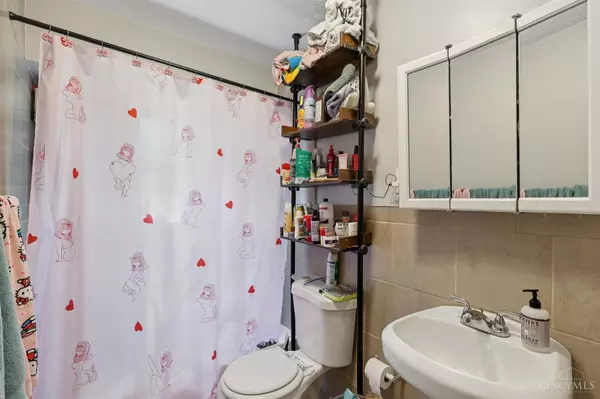 Woodlawn, OH 45215,10122 Grandview Ave