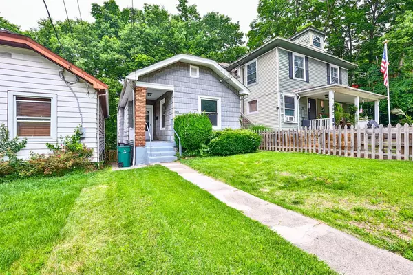 Cincinnati, OH 45205,395 Purcell Ave