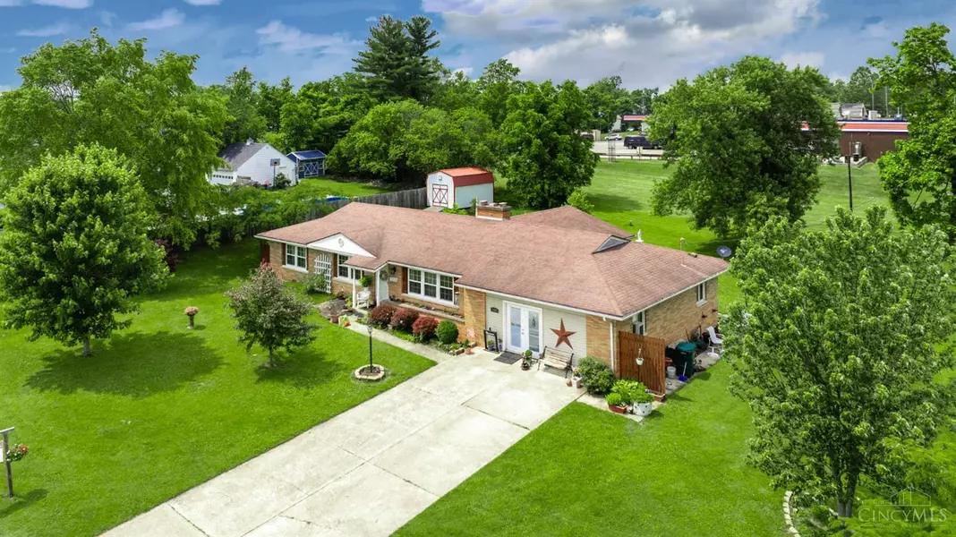 526 E Walnut St, Tiffin Twp, OH 45693