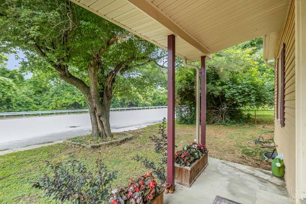 7032 River Rd, Cincinnati, OH 45233