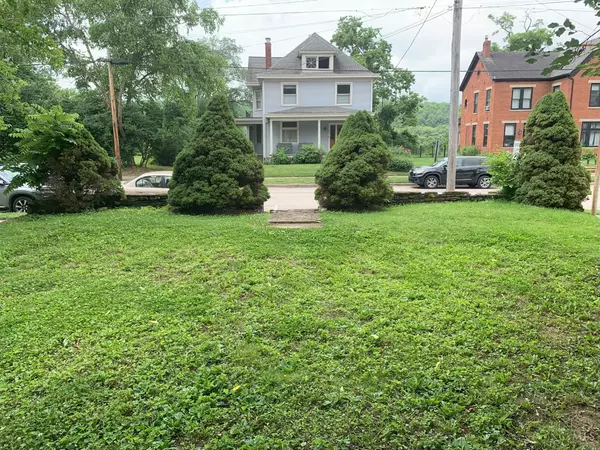 New Richmond, OH 45157,418 Front St