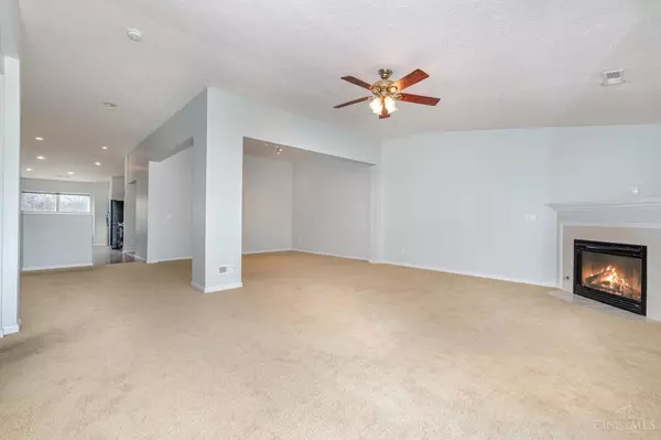 Cincinnati, OH 45239,5406 Scarletoak Dr
