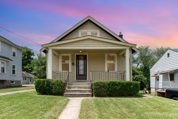 251 Burkhart Ave, Reading, OH 45215