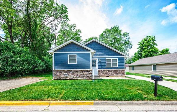 412 Lincoln St, Oxford, OH 45056