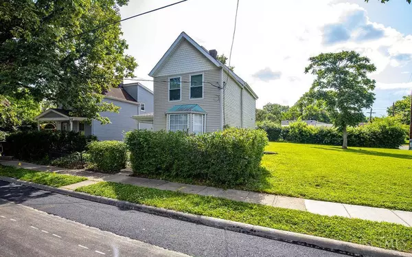 Wyoming, OH 45215,711 Van Roberts Pl