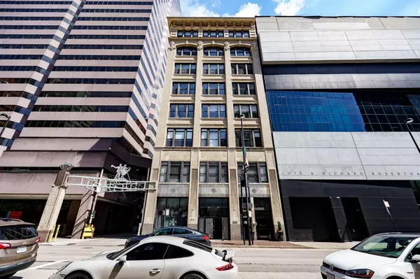 26 E Sixth St #501, Cincinnati, OH 45202