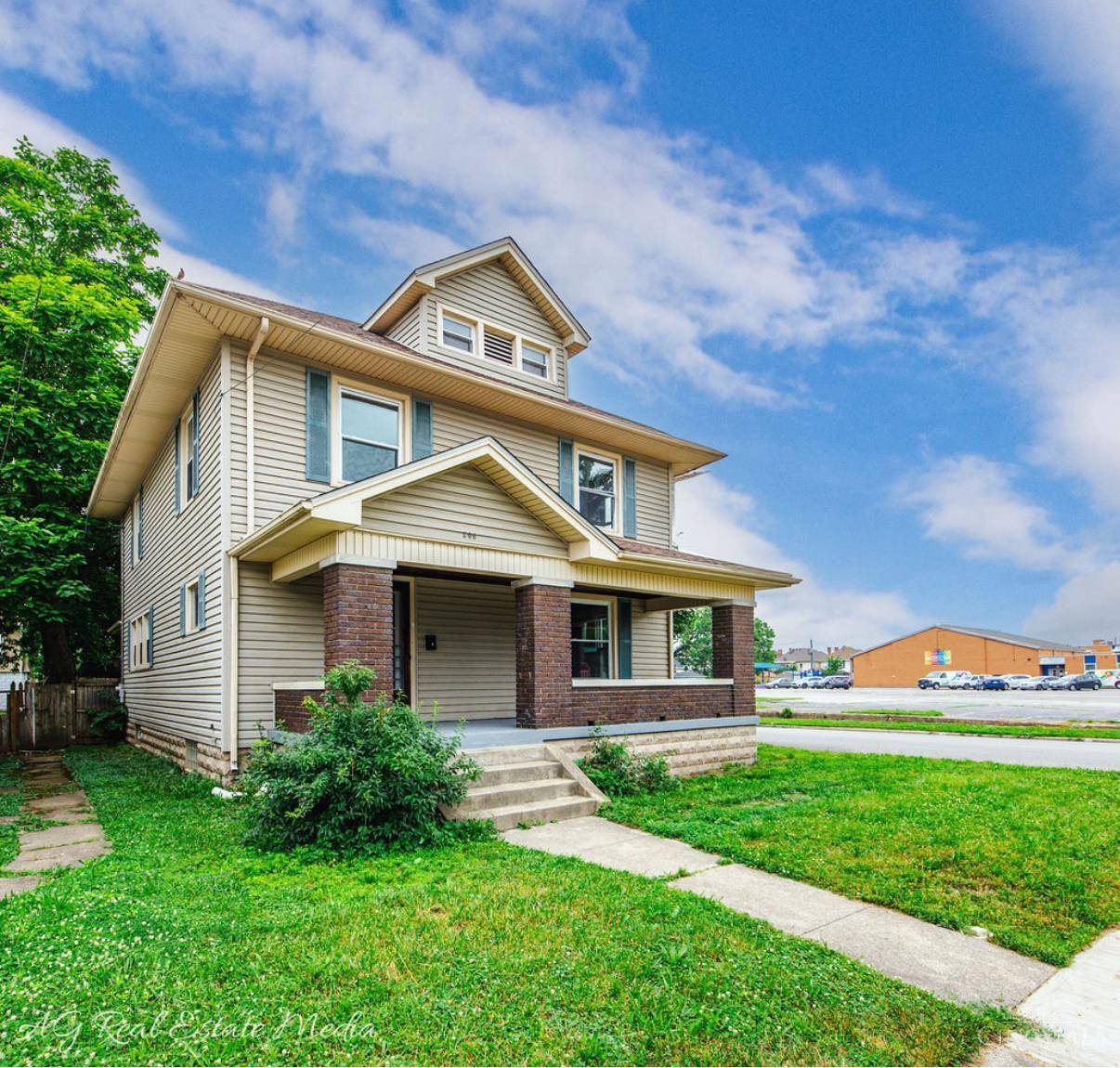 200 Garfield, Middletown, OH 45044