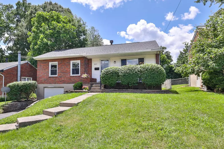 8651 Wicklow Ave, Sycamore Twp, OH 45236