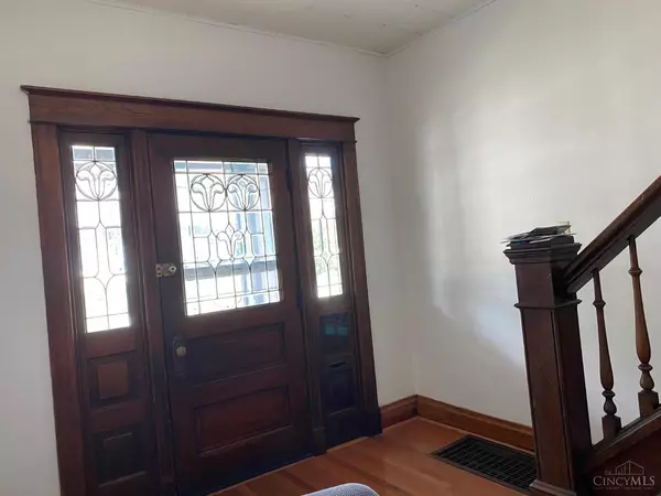 Cincinnati, OH 45208,3109 Linwood Ave