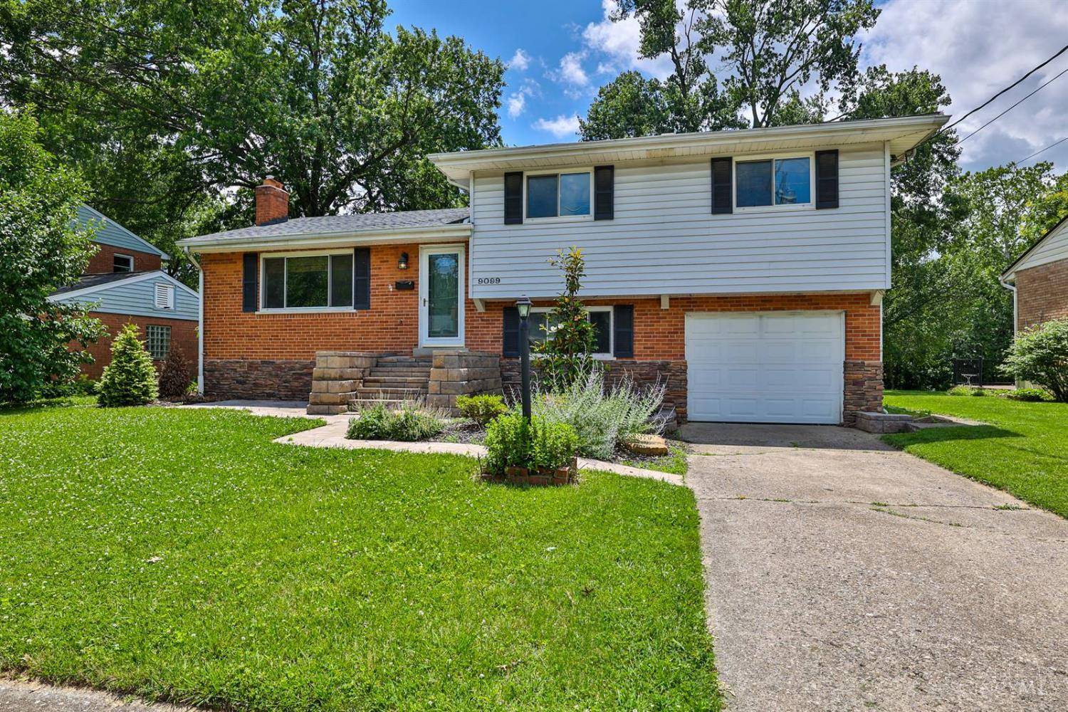 Springfield Twp., OH 45231,9099 Cherry Blossom Ln