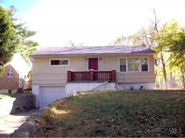 2340 Brokaw Ave, Cincinnati, OH 45225