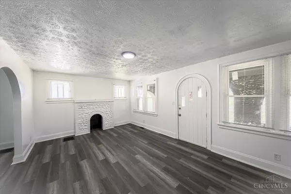 Cincinnati, OH 45204,1689 Grand Ave