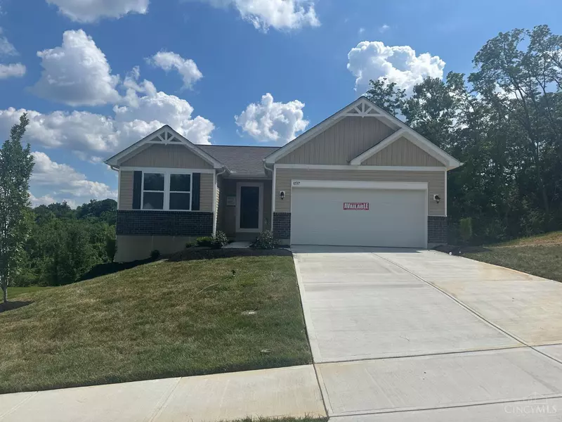 8537 Noelle Dr, Colerain Twp, OH 45251