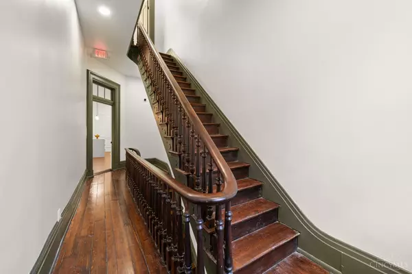 Cincinnati, OH 45202,1431 Republic St #2