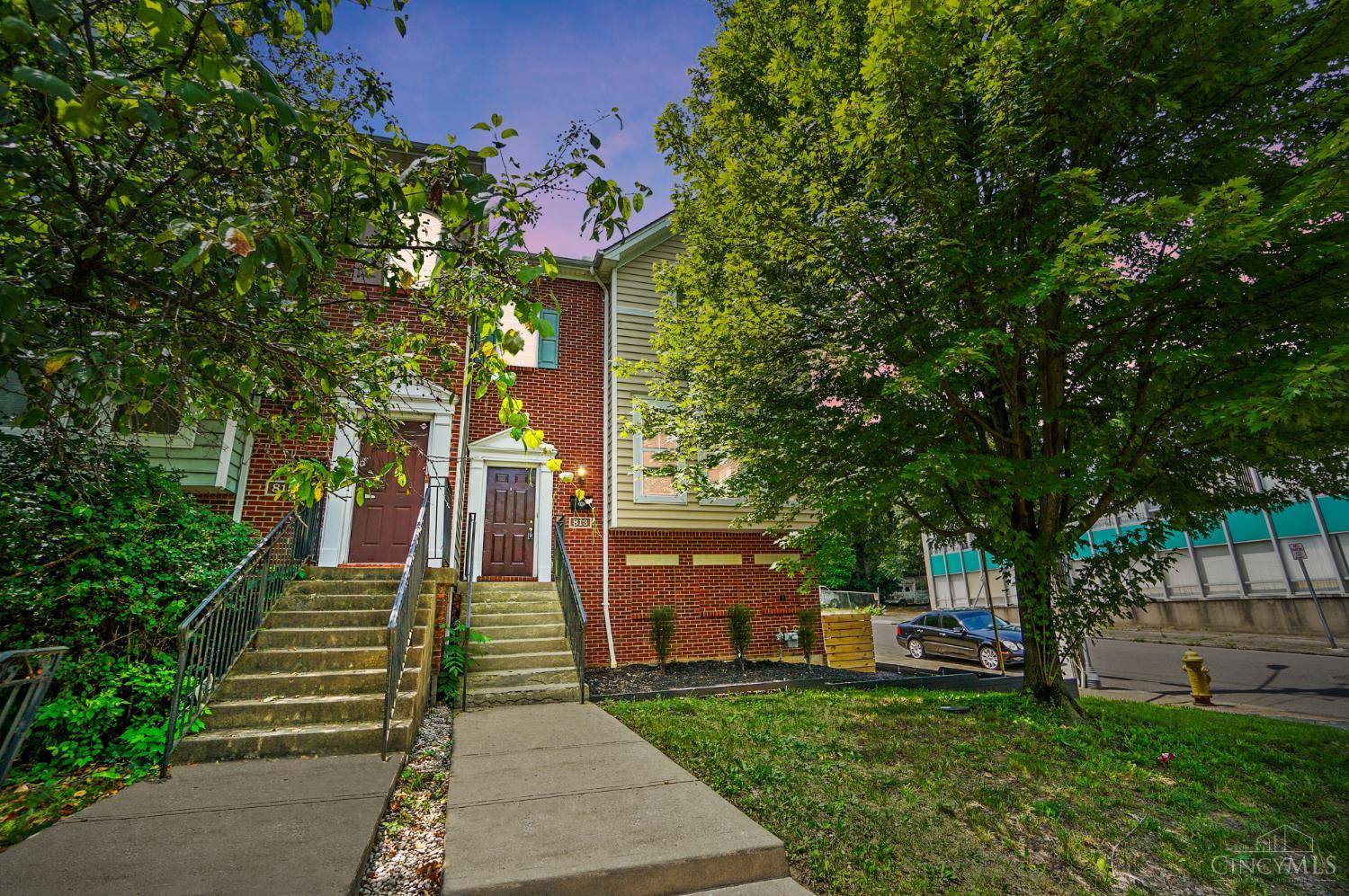 Cincinnati, OH 45206,813 Wm H Taft Rd