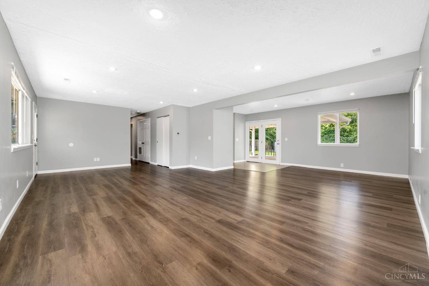 Delhi Twp, OH 45238,279 Kinsman Ct