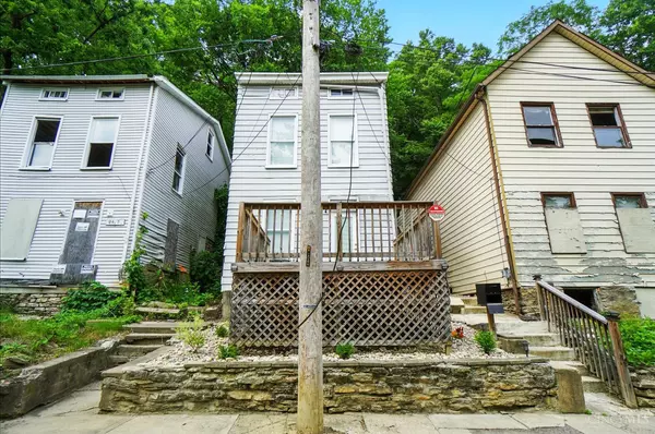 2473 Everglade Pl, Cincinnati, OH 45214