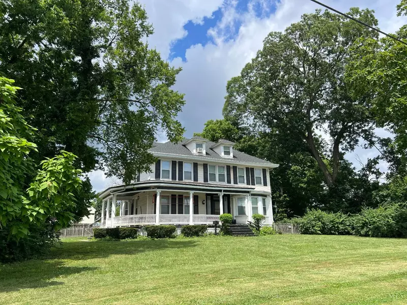 503 W Forrer St, Lockland, OH 45215
