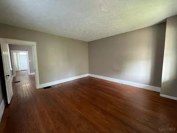 Cincinnati, OH 45216,203 W Sixty Ninth St