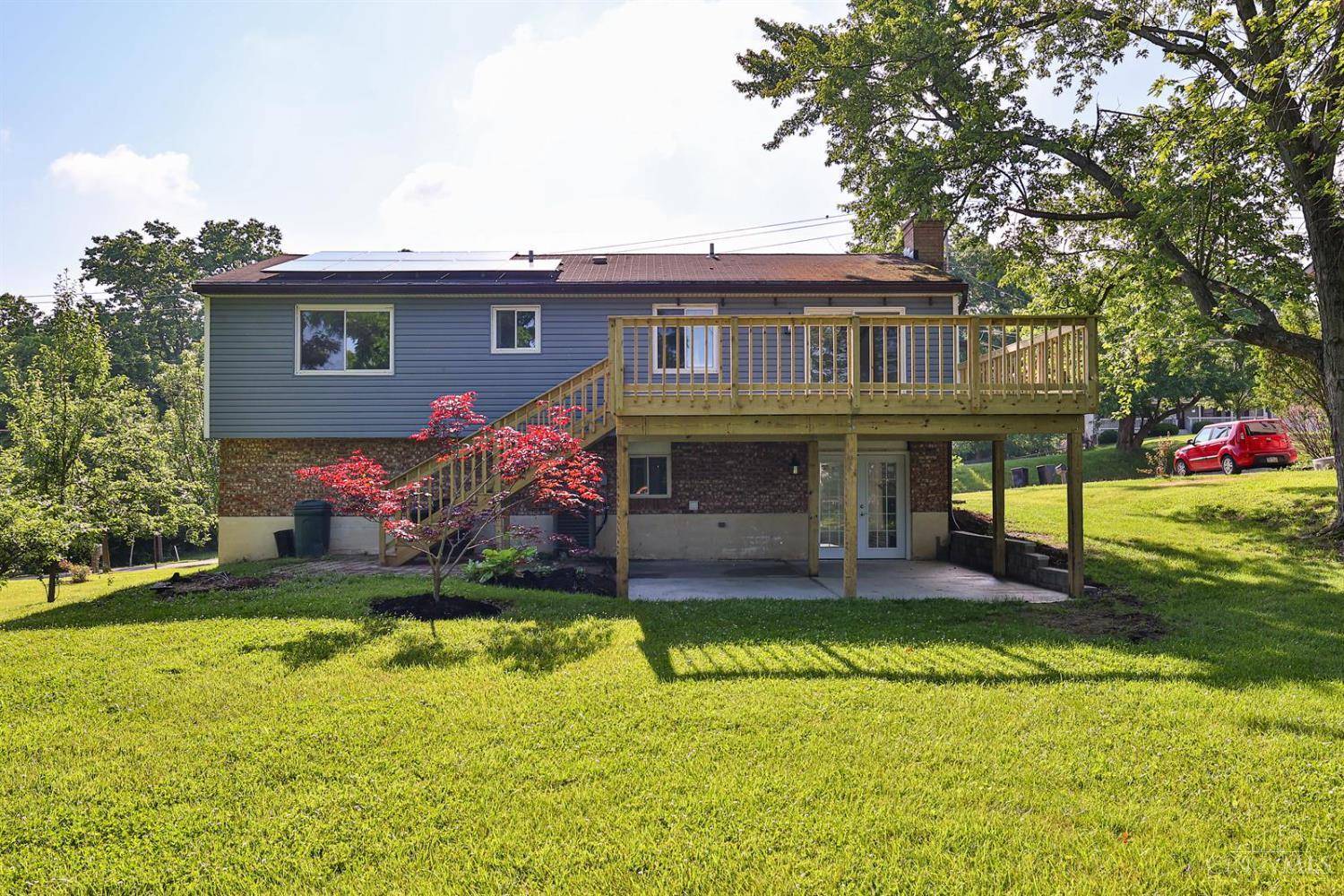 Springdale, OH 45240,12189 Kenn Rd