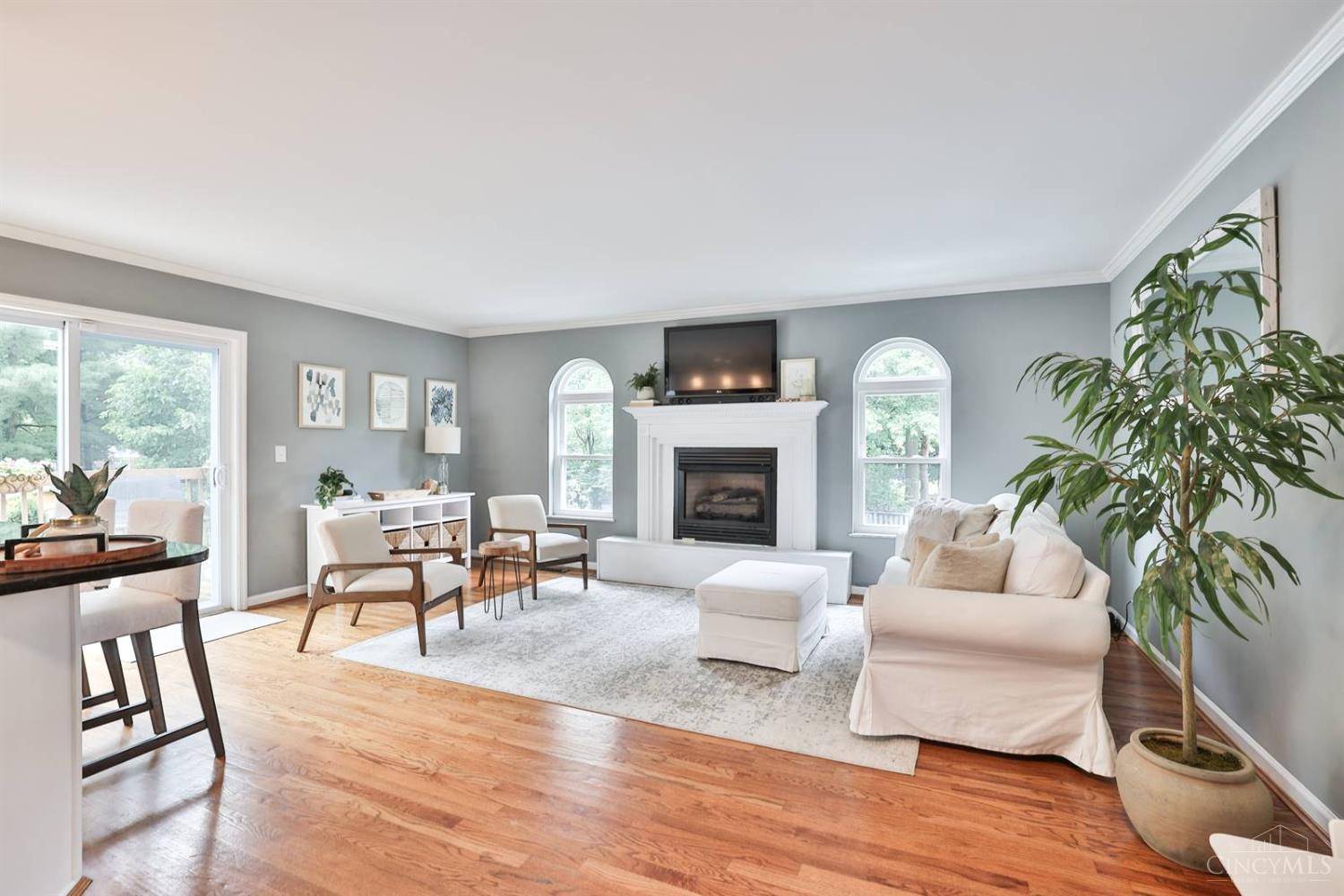Madeira, OH 45243,7547 Miami Ave