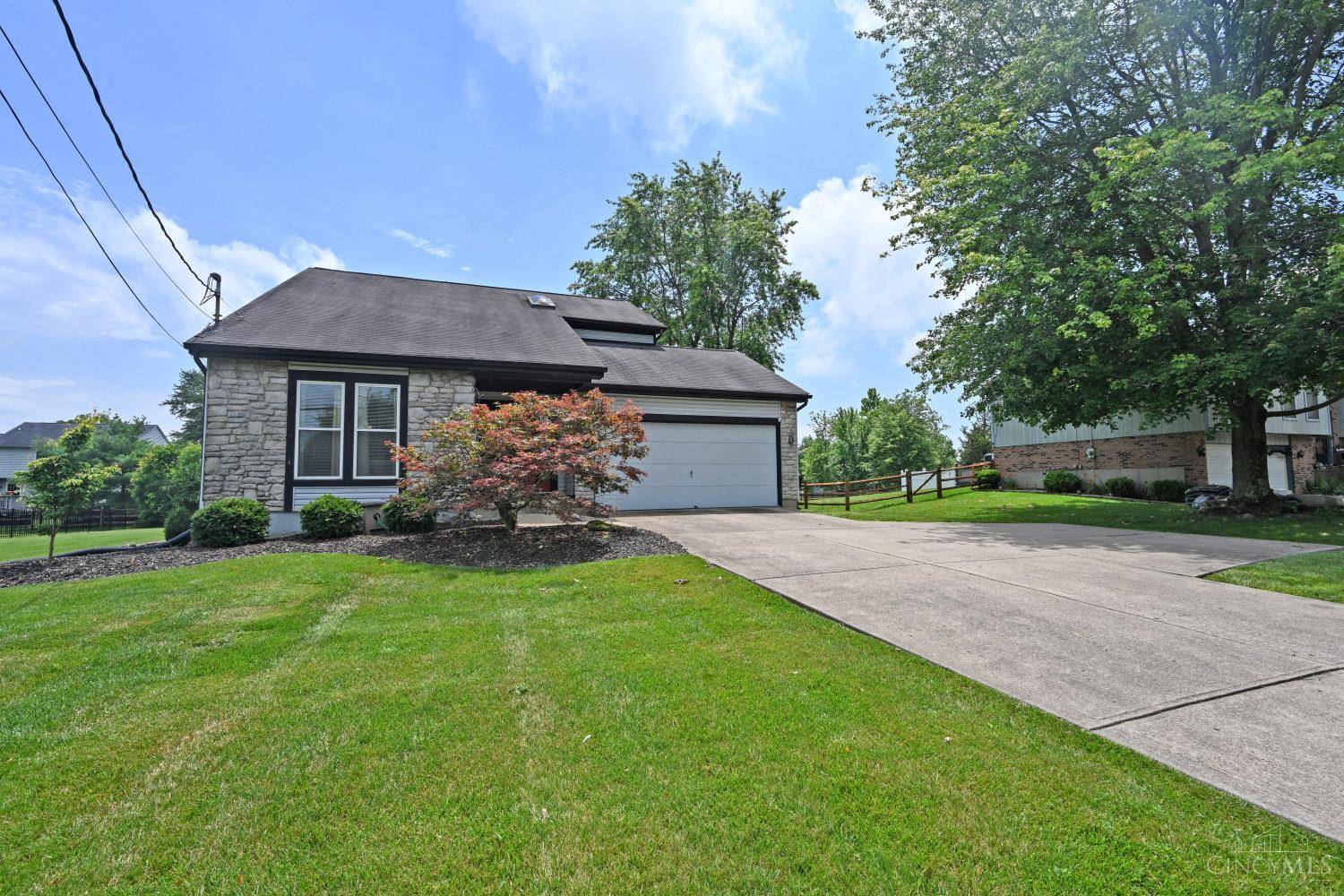 West Chester, OH 45069,8339 Barret Rd
