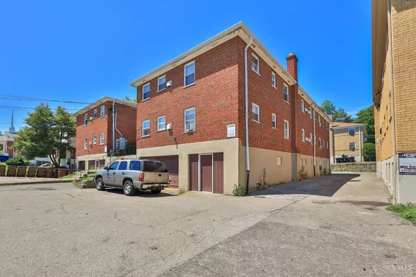 Cincinnati, OH 45238,4404 W Eighth St