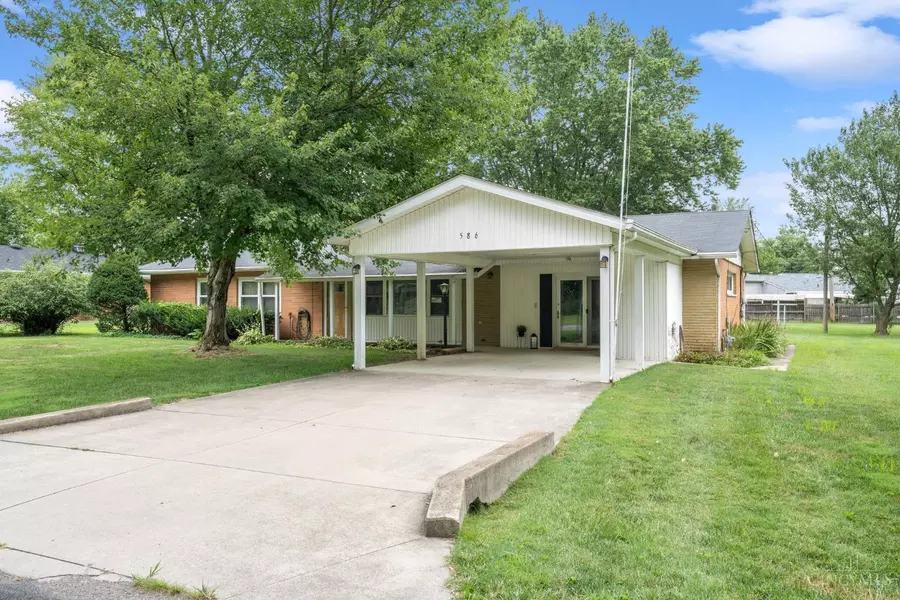 586 Forest Lake Dr, Union Twp, OH 45177