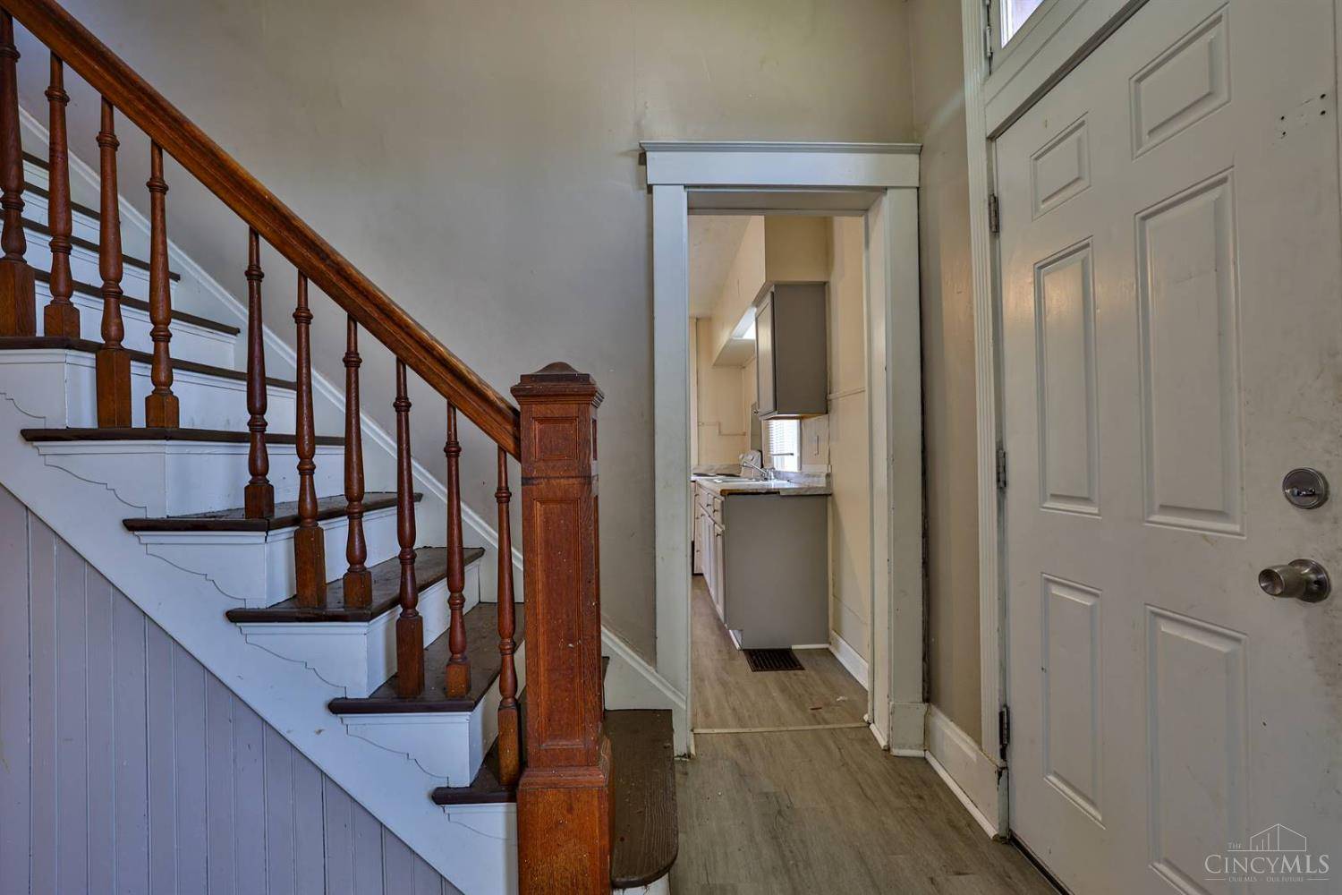 St Bernard, OH 45217,15 Bertus St