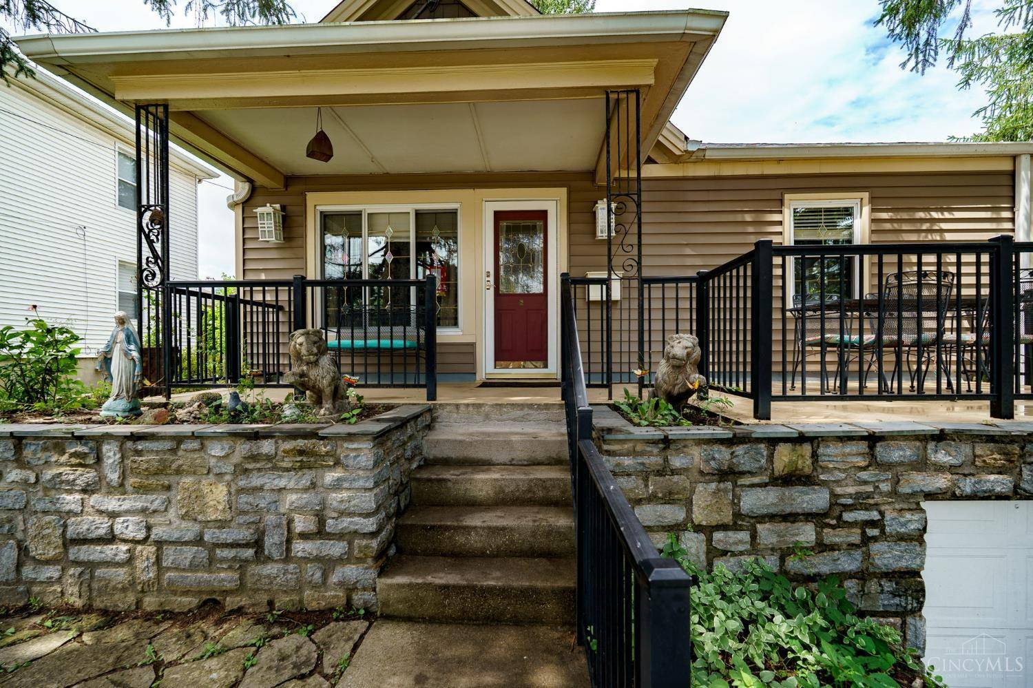 Madeira, OH 45243,8012 Euclid Ave