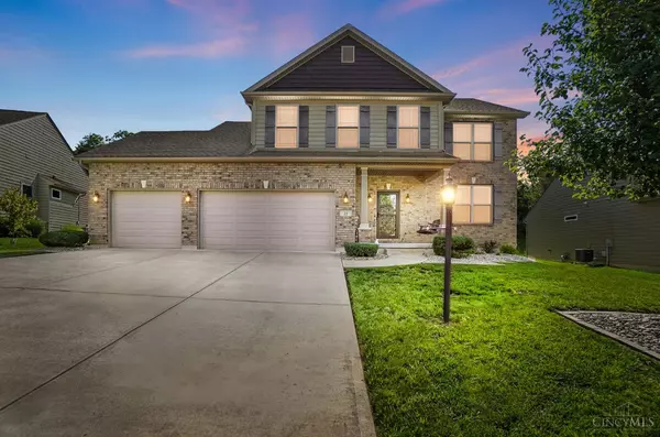 22 Louise Dr, Springboro, OH 45066