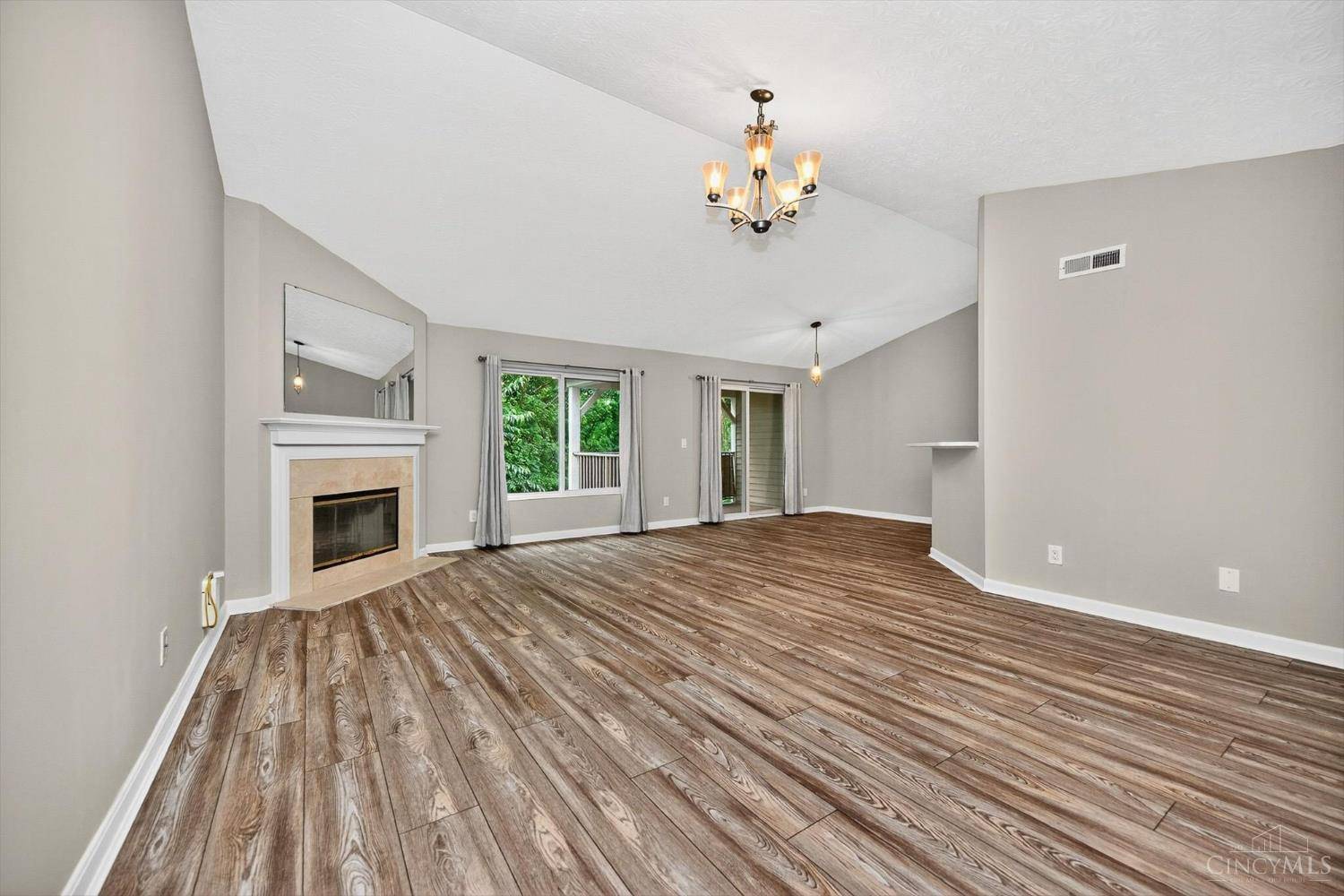 Springfield Twp., OH 45231,830 Southmeadow Cir