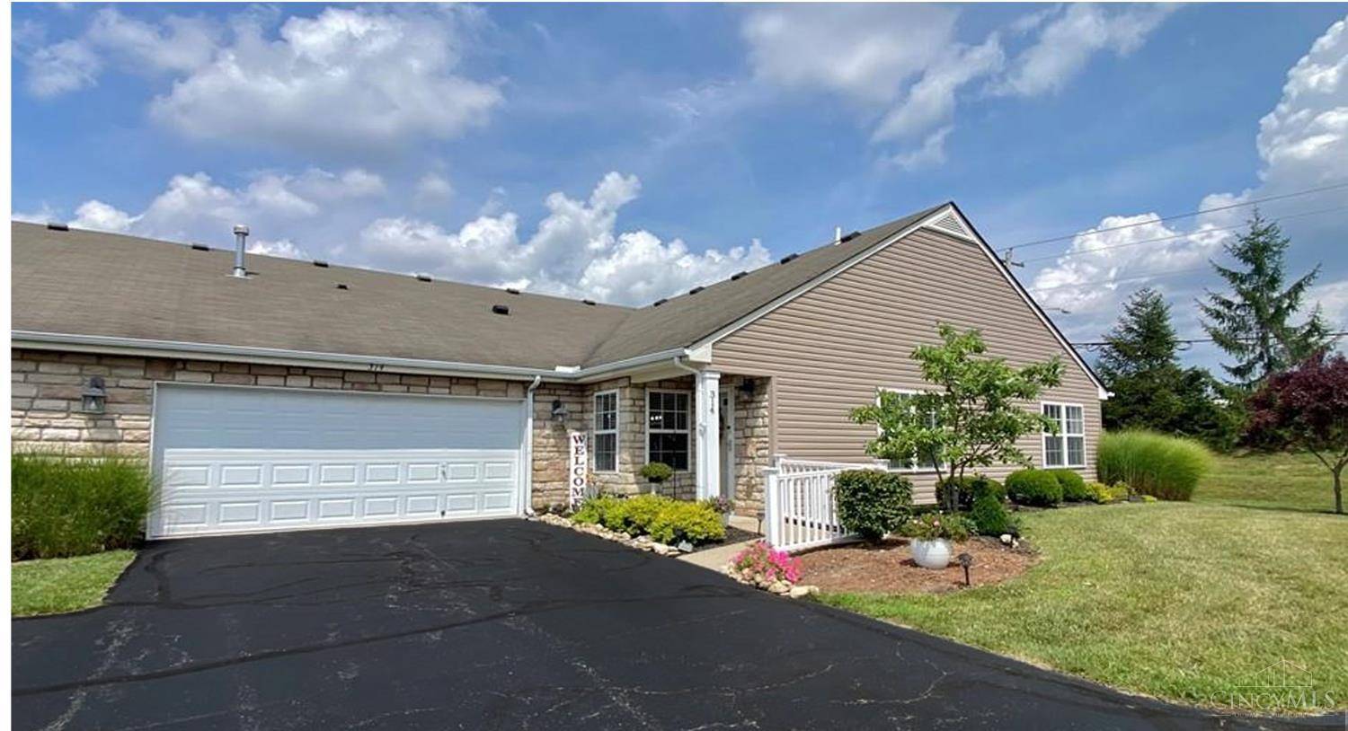 314 Trails way, Miamisburg, OH 45342