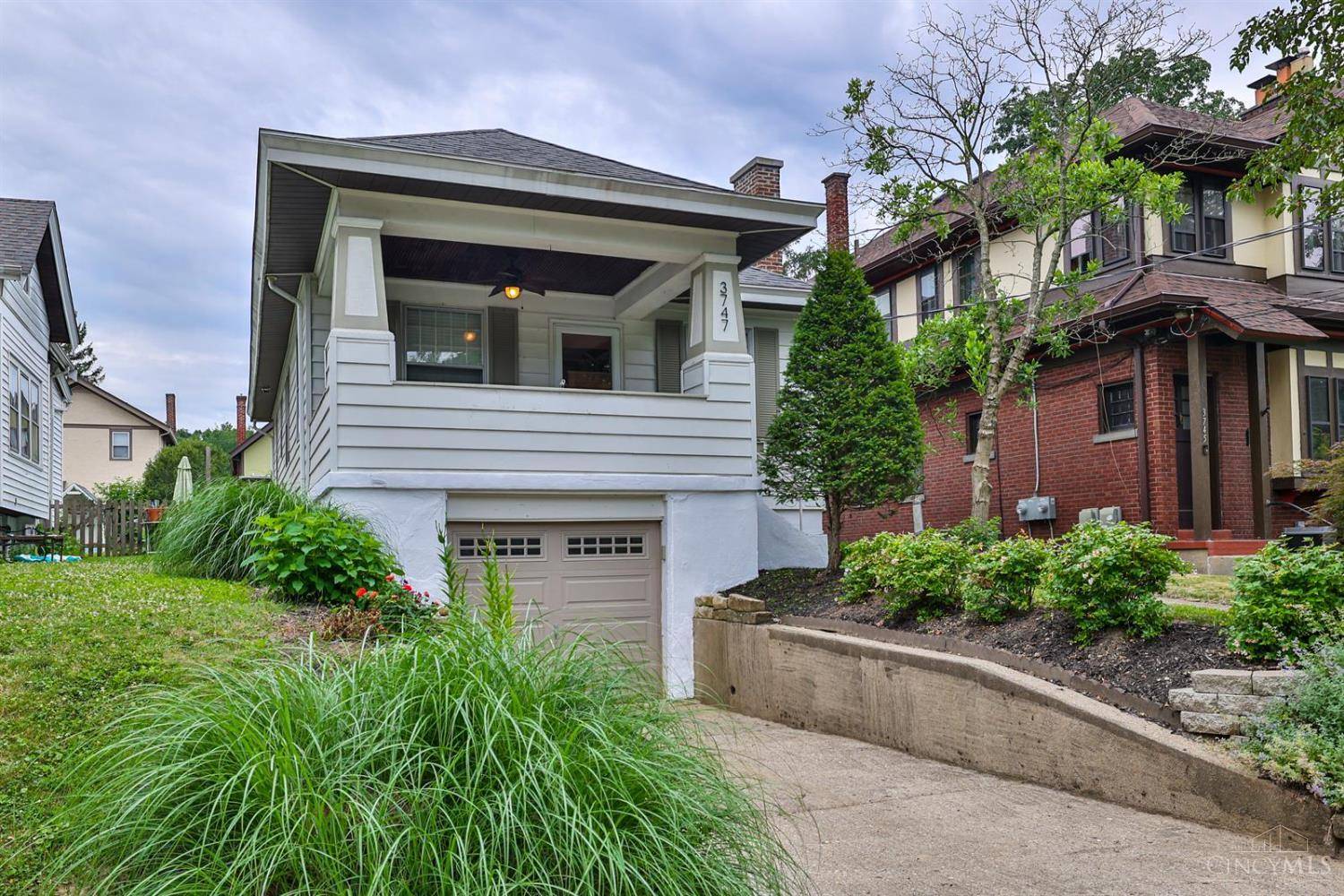 Cincinnati, OH 45208,3747 Aylesboro Ave