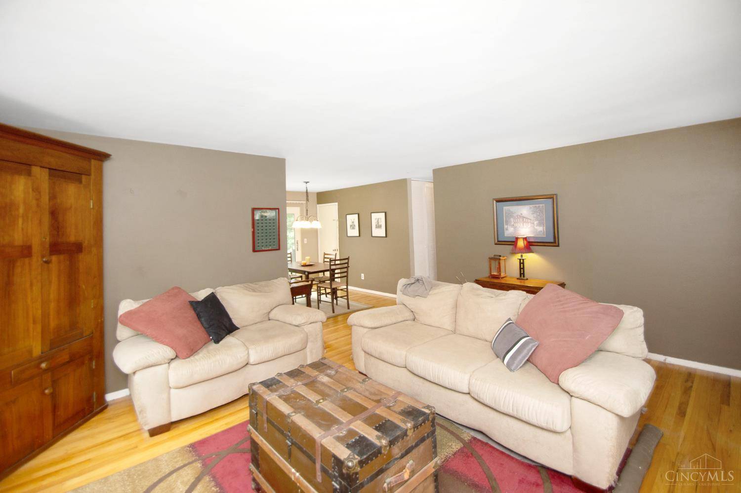Cincinnati, OH 45230,1228 Meadowbright Ln