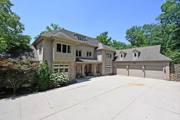 3662 Cooper Rd, Blue Ash, OH 45241