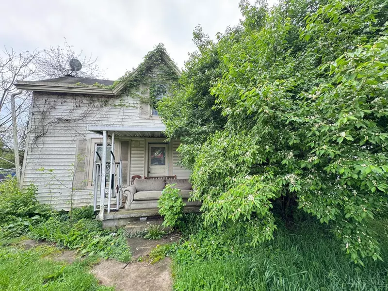 9045 Willey Rd, Crosby Twp, OH 45030