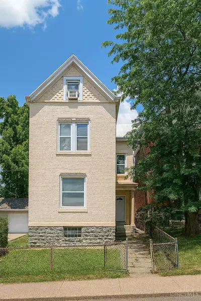 276 Emming St, Cincinnati, OH 45219