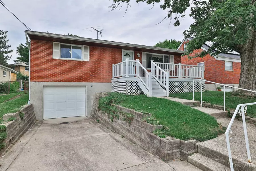 6956 Hillary Dr, Colerain Twp, OH 45239