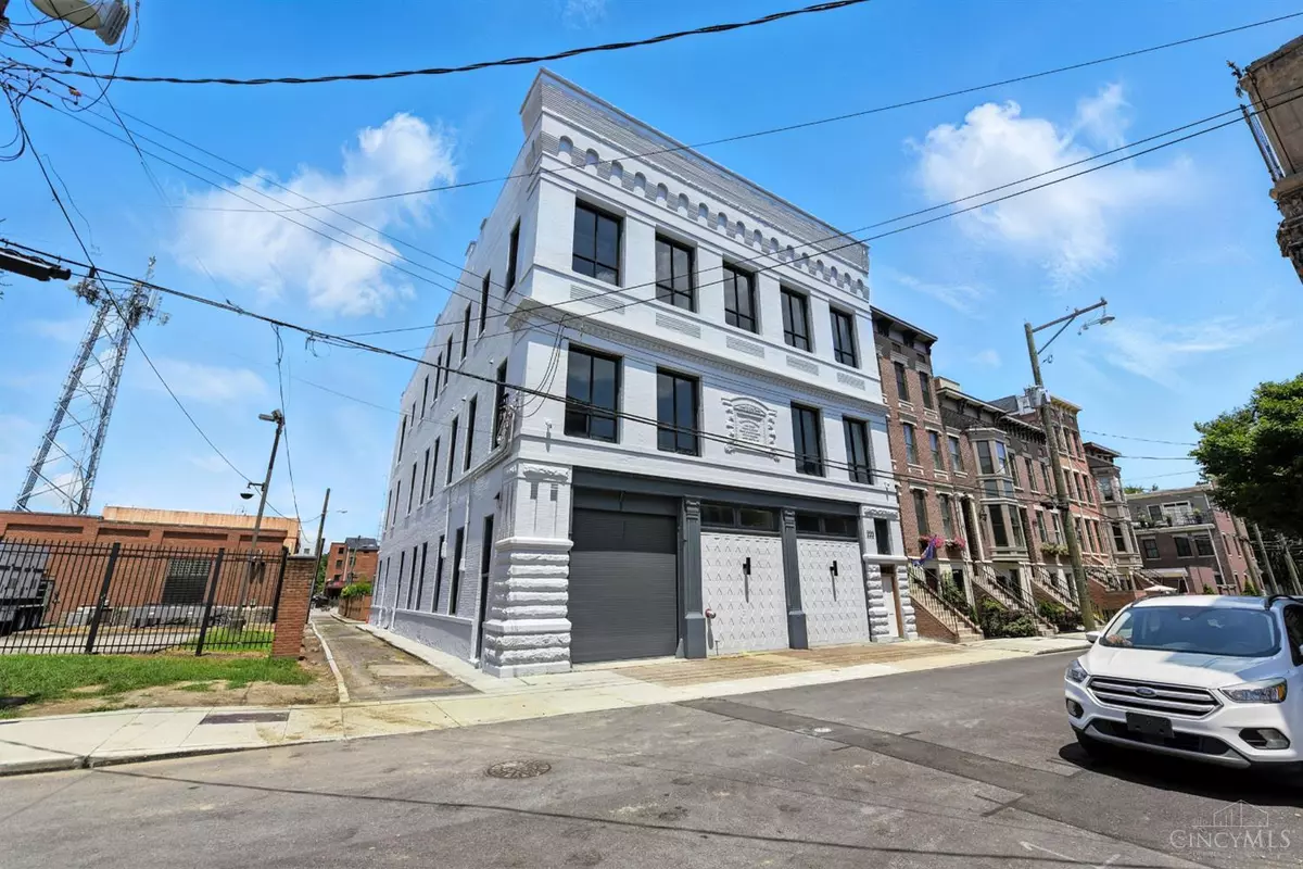 Cincinnati, OH 45202,222 W Fifteenth St