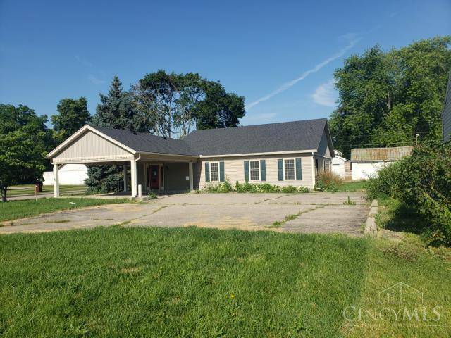 201 N Church St, New Carlisle, OH 45344