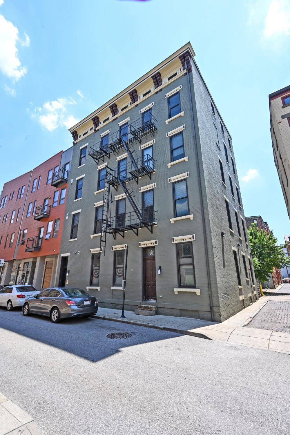 27 Mercer St #4, Cincinnati, OH 45202