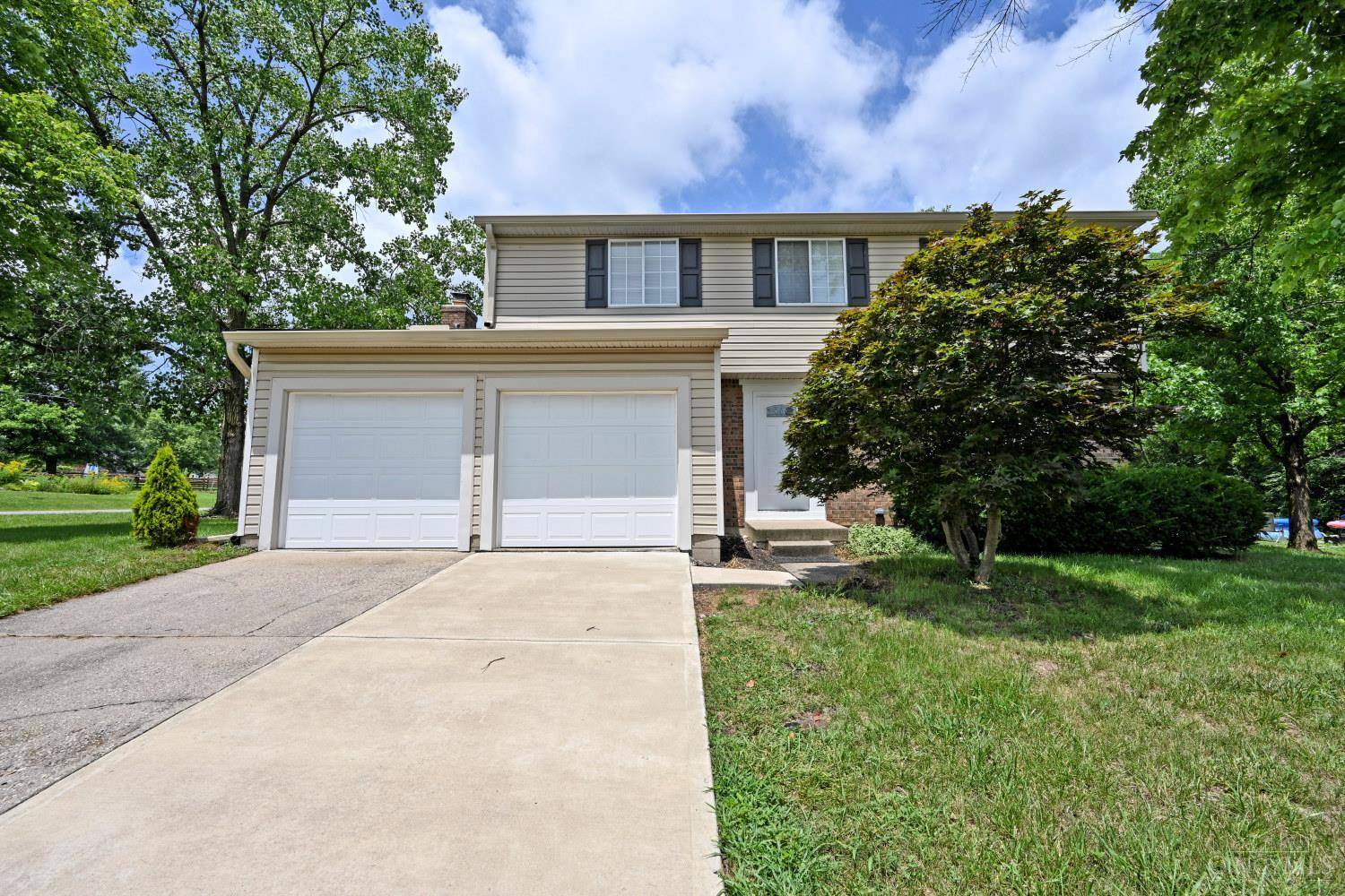 4296 Moselle Dr, Liberty Twp, OH 45011