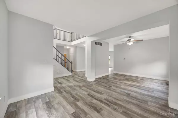West Chester, OH 45069,8255 Misty Shore Dr