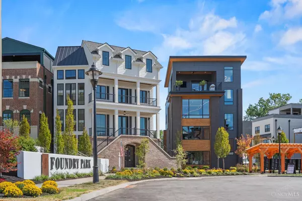 Cincinnati, OH 45209,2942 Three Oaks Ln