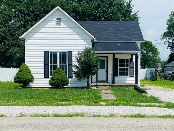 Sabina, OH 45169,323 W Mound St