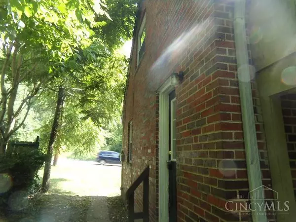 Delhi Twp, OH 45204,3927 Delhi Rd