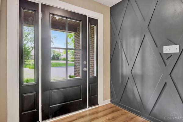 West Chester, OH 45069,8255 Lake Shore Dr